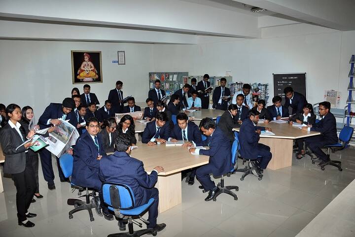 RB Mundada College of Arts, Commerce and Science, Pune campus photo 6