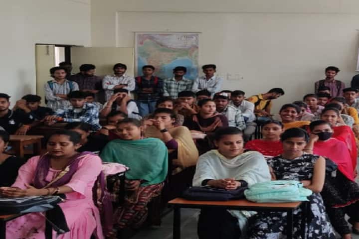 Jyotiba Phule Government College, Radaur campus photo 2