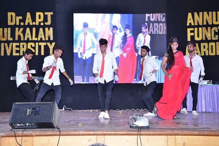 College of Professional Studies, Indore campus photo 4