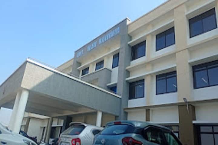Government College, Makroniya Bujurg, Sagar campus photo 2