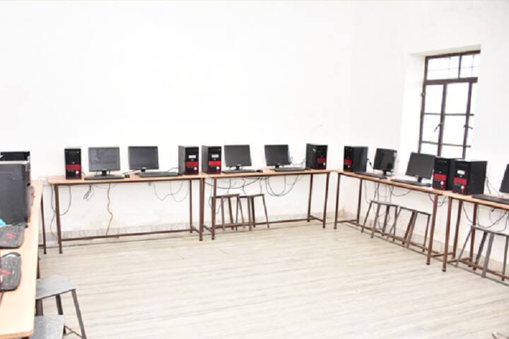 Karni Girls College, Deogarh campus photo 3
