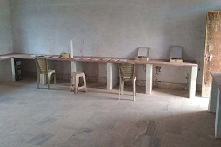 Shri Pandit Mishrilal Mahavidhyalaya, Rajakhera campus photo 5