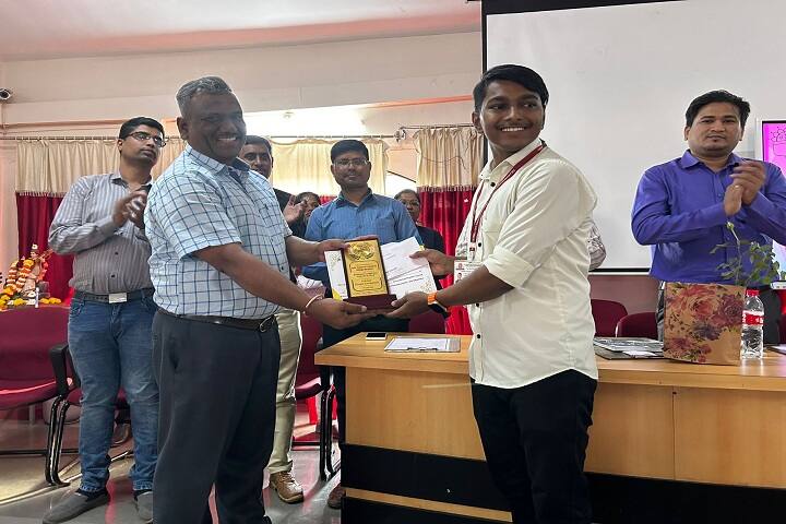 Vidya Amrut Dnyan Pratishthan's Arts, Science and Commerce College, Shirsondi campus photo 4