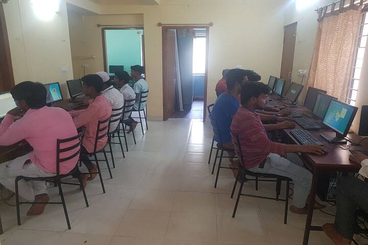 Maulana Azad National Urdu University Polytechnic, Bangalore campus photo 4