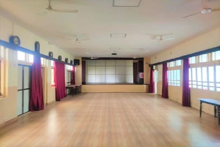 Lilavati Lalji Dayal Night College Of Commerce, Mumbai campus photo 6