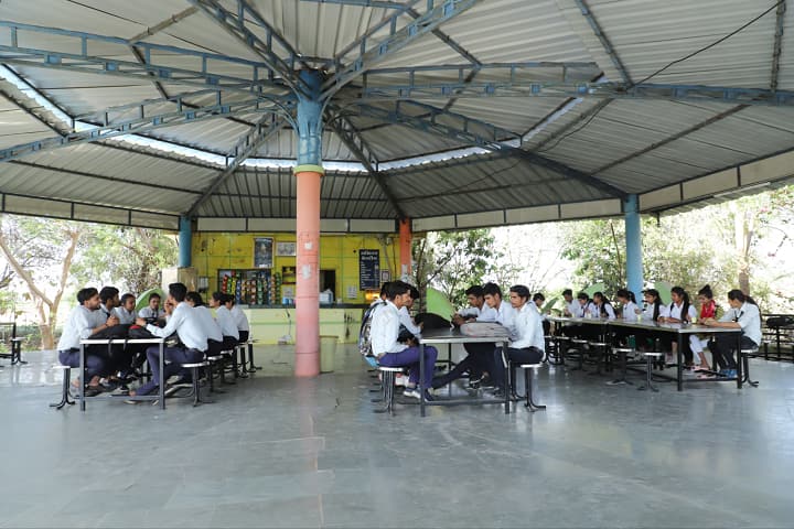 Shri Guru Sandipani Girls Institute Of Professional Studies, Ujjain campus photo 2