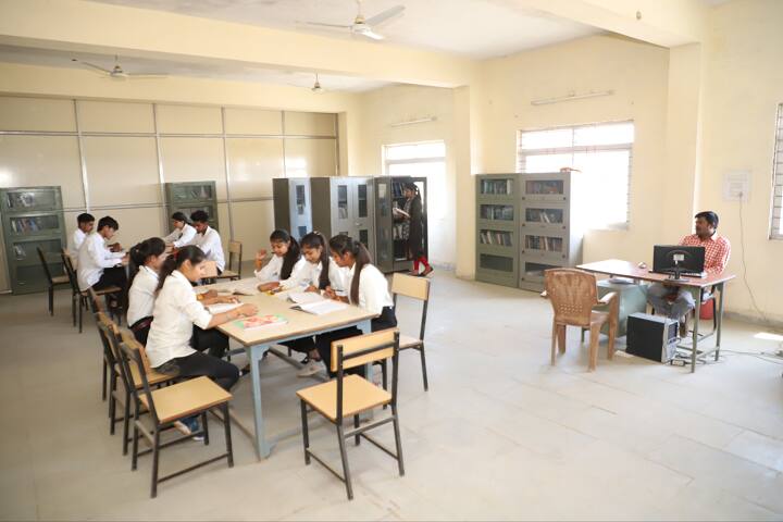 Shri Guru Sandipani Girls Institute Of Professional Studies, Ujjain campus photo 6
