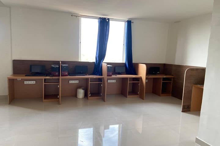 Dr Prakash Chandra Ayurvedic Medical College and Hospital, Naubatpur, Patna campus photo 3