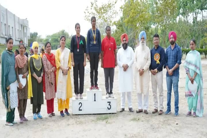 Adarsh Degree College For Girls, Patiala campus photo 2