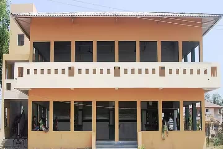 Naran Lala School of Industrial Management and Computer Science, Navsari campus photo 5