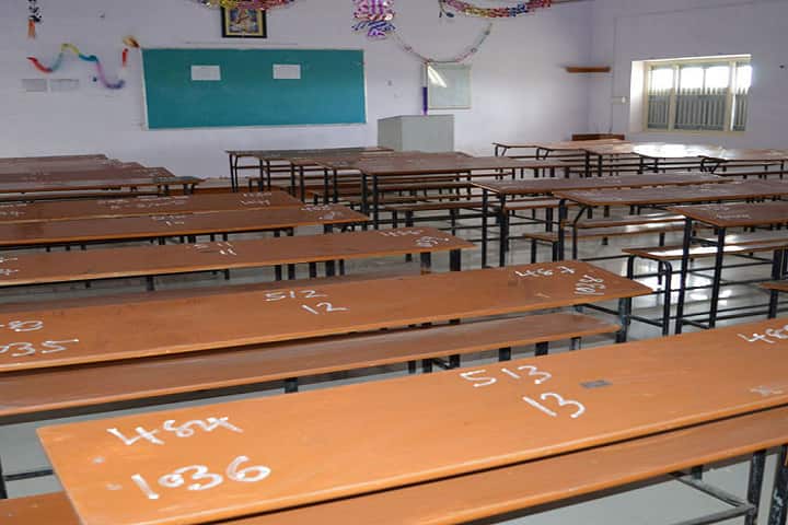 Smt Lilavatiben Manilal Shah Science College, Radhanpur campus photo 2