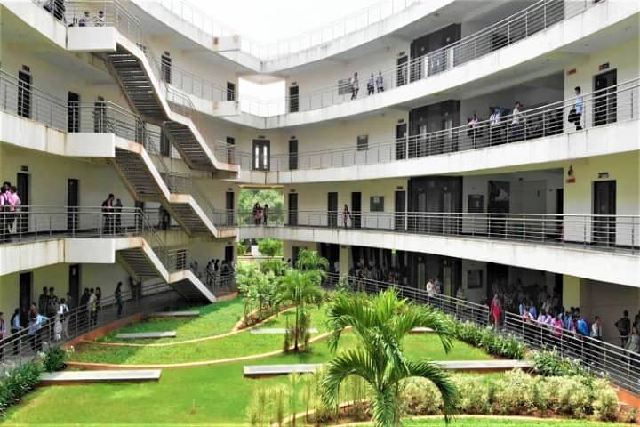 Ramsheth Thakur College of Commerce and Science, Kharghar campus photo 2
