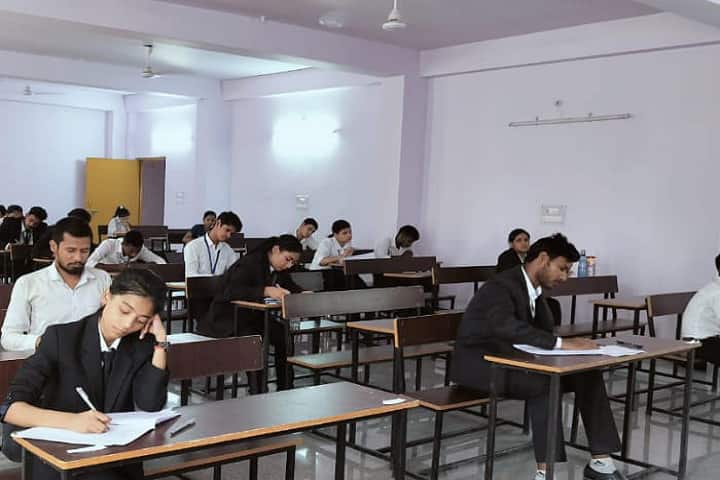Himalaya Law College, Paliganj campus photo 2