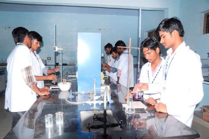 Nalanda Institute of PG Studies, Satenepalli campus photo 3