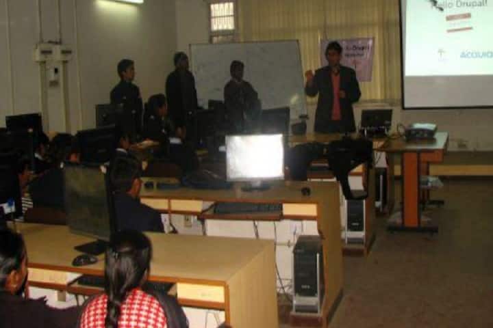 Government College, Dharamshala campus photo 6