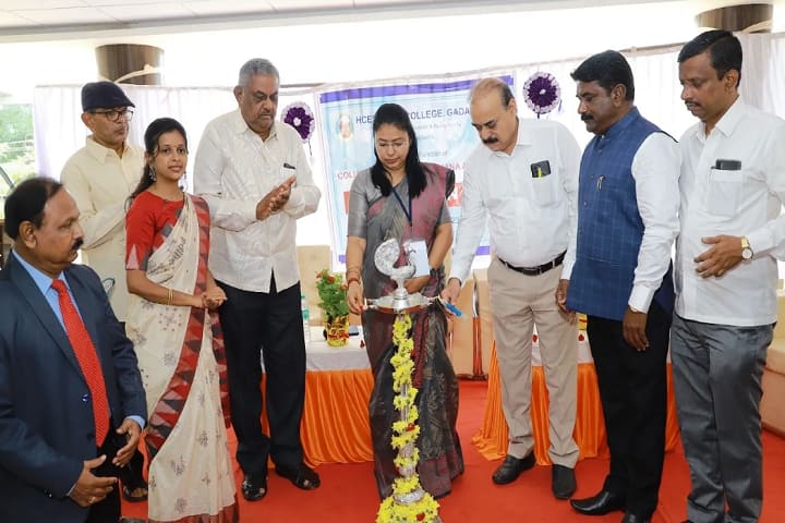 Hulkoti Co-operative Education Society's Law College, Gadag campus photo 2