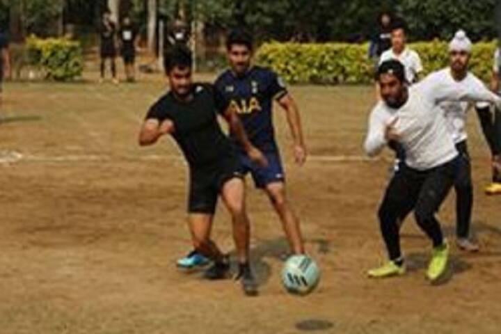 IILM Undergraduate Business School, Delhi campus photo 4
