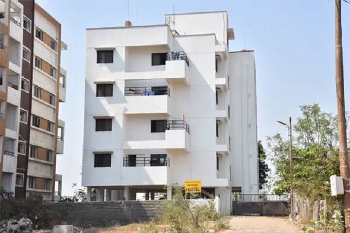 Pimpri Chinchwad College of Arts, Commerce and Science, Pune campus photo 3