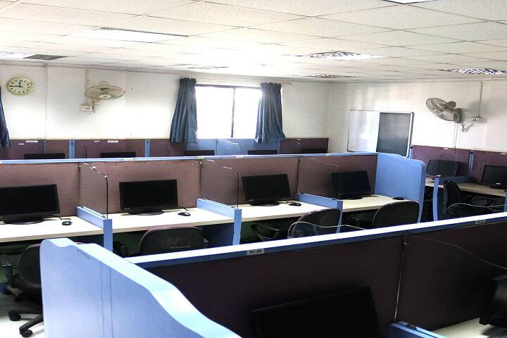 Indira College of Arts, Commerce and Science, Pune campus photo 4