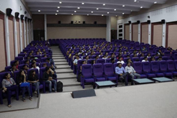 Adani University, Ahmedabad campus photo 2