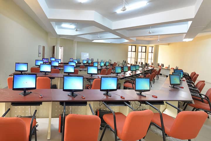Neotech Faculty of Diploma Engineering, Vadodara campus photo 5