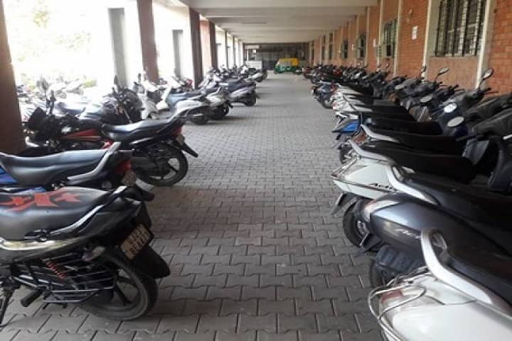 Charutar Vidya Mandal University, Anand campus photo 4