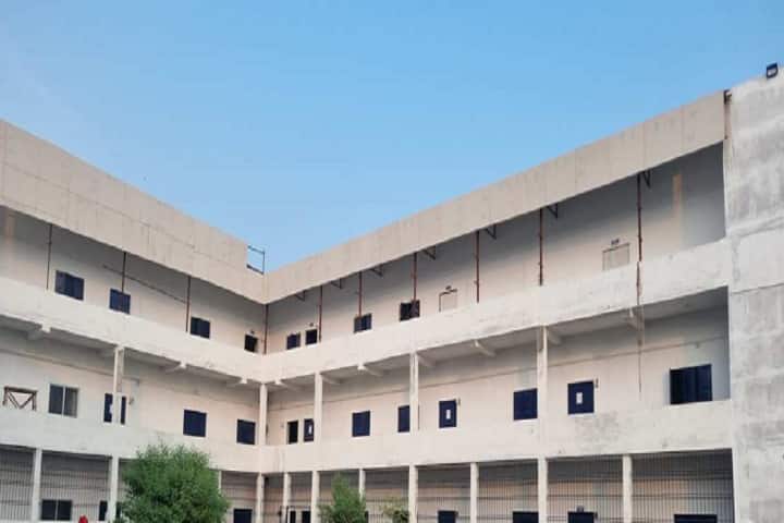 GTB College of Professional and Technical Education, Farhada campus photo 4