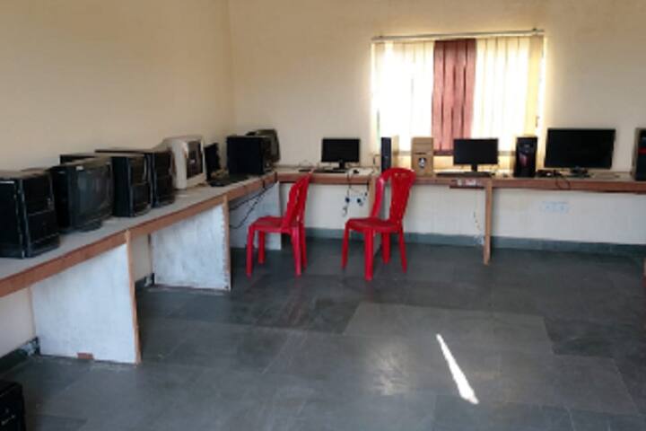 Sai Nath College of Management, Gwalior campus photo 4