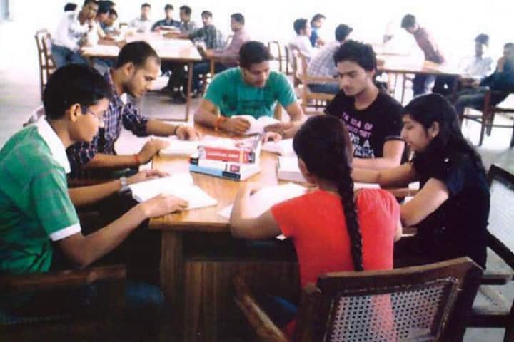 JS University, Shikohabad campus photo 2