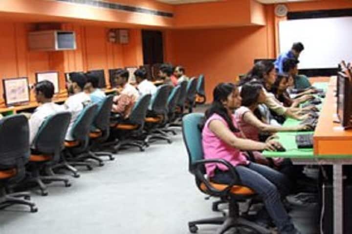 Jagran Institute of Management and Mass Communication, Noida campus photo 5