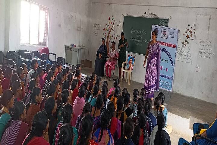 Telangana Tribal Welfare Residential Degree College for Women, Mahabubnagar campus photo 3