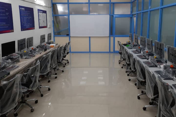 Karnataka German Technical Training Institute, Kalaburagi campus photo 5