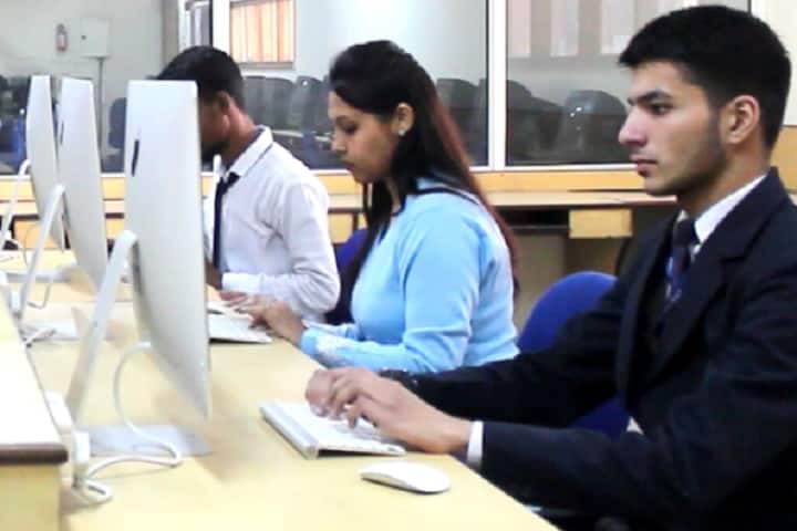RIMT Institute of Engineering and Technology, Gobindgarh campus photo 2