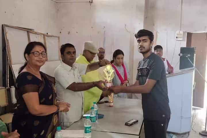 Sri Sudrishti Baba Post Graduate College, Ballia campus photo 6
