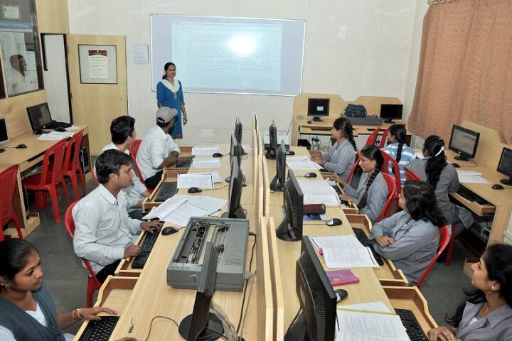 Karmaveer Shantarmbapu Kondaji Wavare Arts Science and Commerce College, Nashik campus photo 6