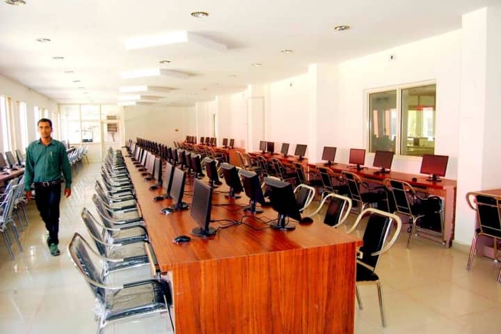 Abhilashi University, Mandi campus photo 6