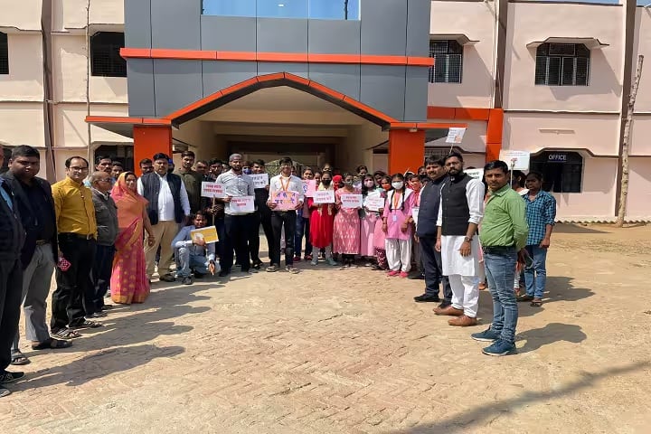 Pt Mahaveer Prasad Tripathi PG College, Mirzapur campus photo 2