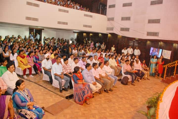 IGDTUW Delhi campus photo 5