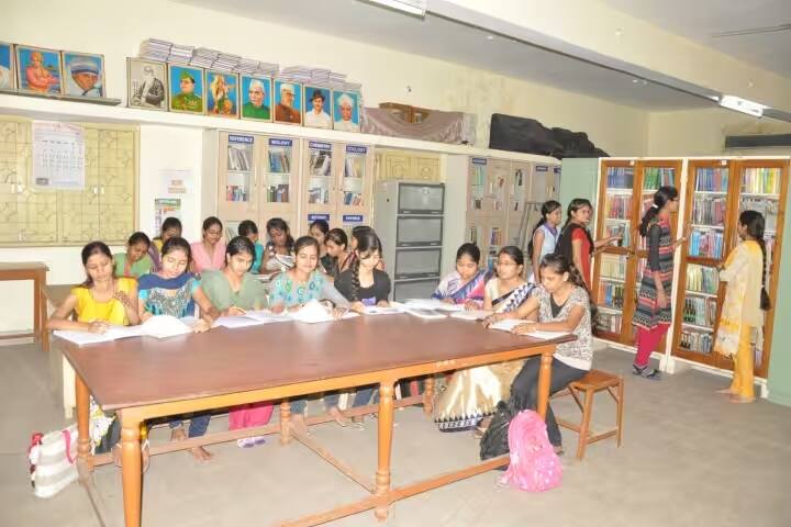 Gurukul Mahila Mahavidyalaya, Raipur campus photo 4
