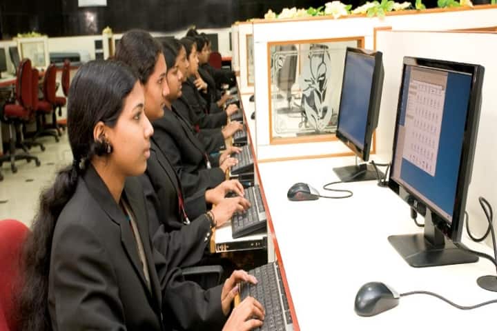 Vinayaka Missions University campus photo 3
