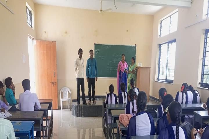 Sri RN Deshpande Government First Grade College, Mulgund campus photo 2