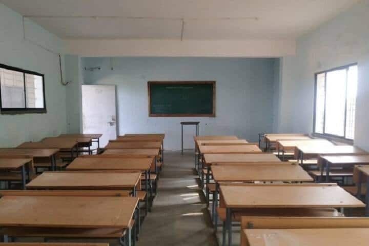 Shri Dhokeshwar College, Ahmednagar campus photo 4