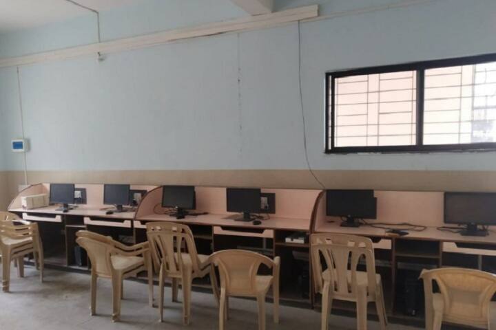 Shri Dhokeshwar College, Ahmednagar campus photo 6