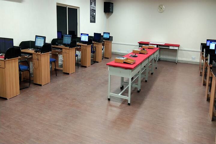INS VALSURA, Jamnagar campus photo 4
