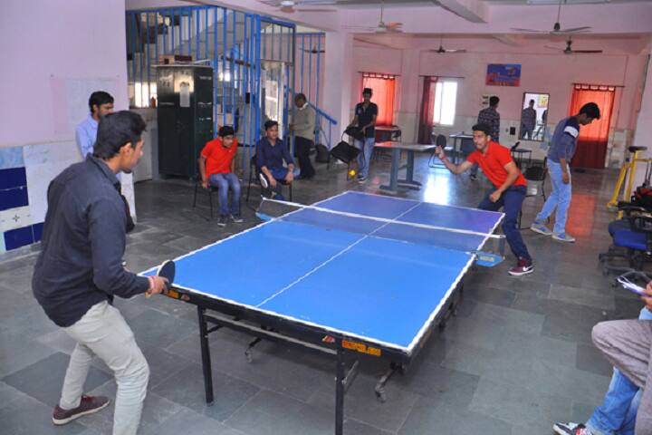 School of Law, Lingaya's Vidyapeeth, Faridabad campus photo 4