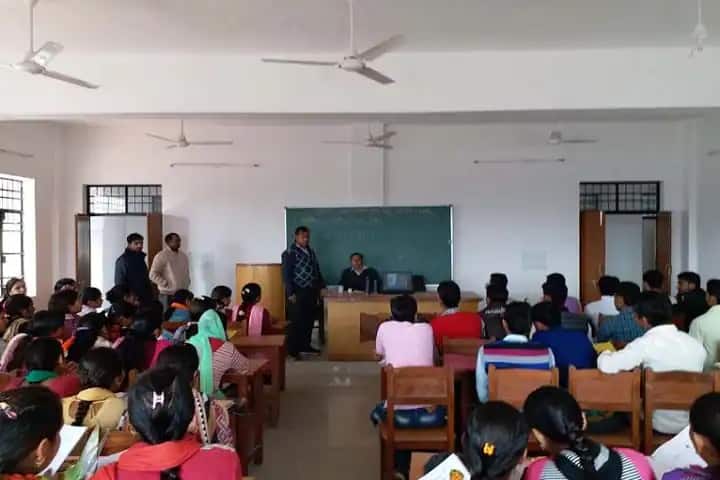 Government Degree College, Sahaswan campus photo 3