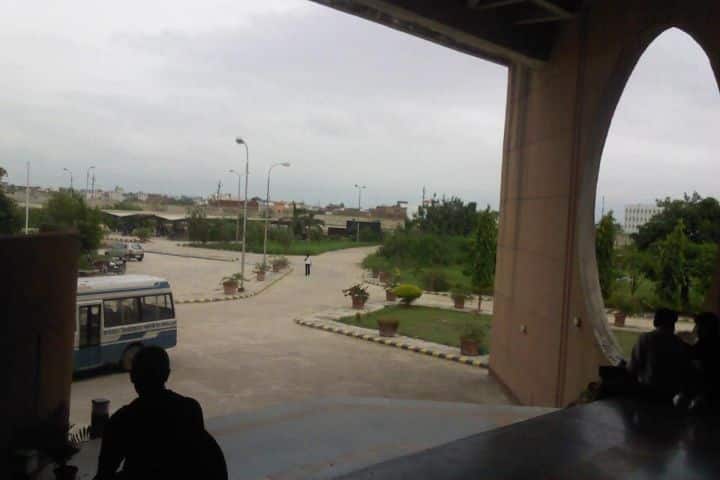 BBAU Lucknow campus photo 2