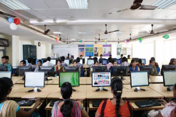 SASTRA University Thanjavur campus photo 2