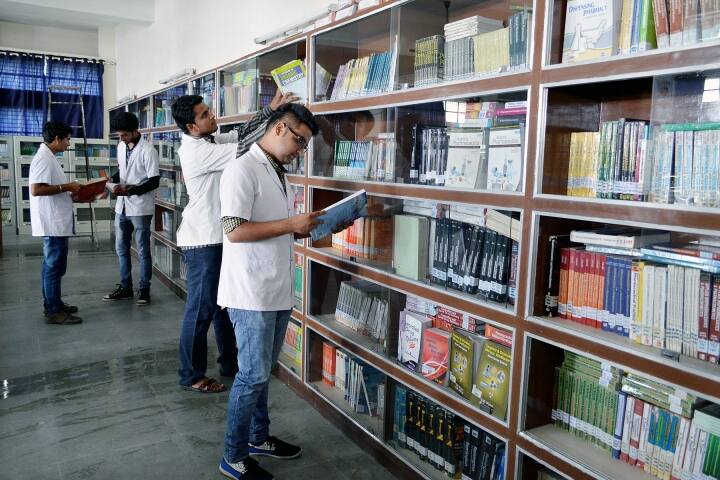 Guru Nanak College of Pharmacy, Nagpur campus photo 4