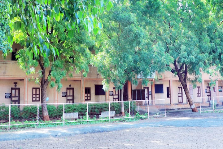 Satpuda Shikshan Prasarak Mandal's Vasantrao Naik Arts Science and Commerce College, Shahada campus photo 3